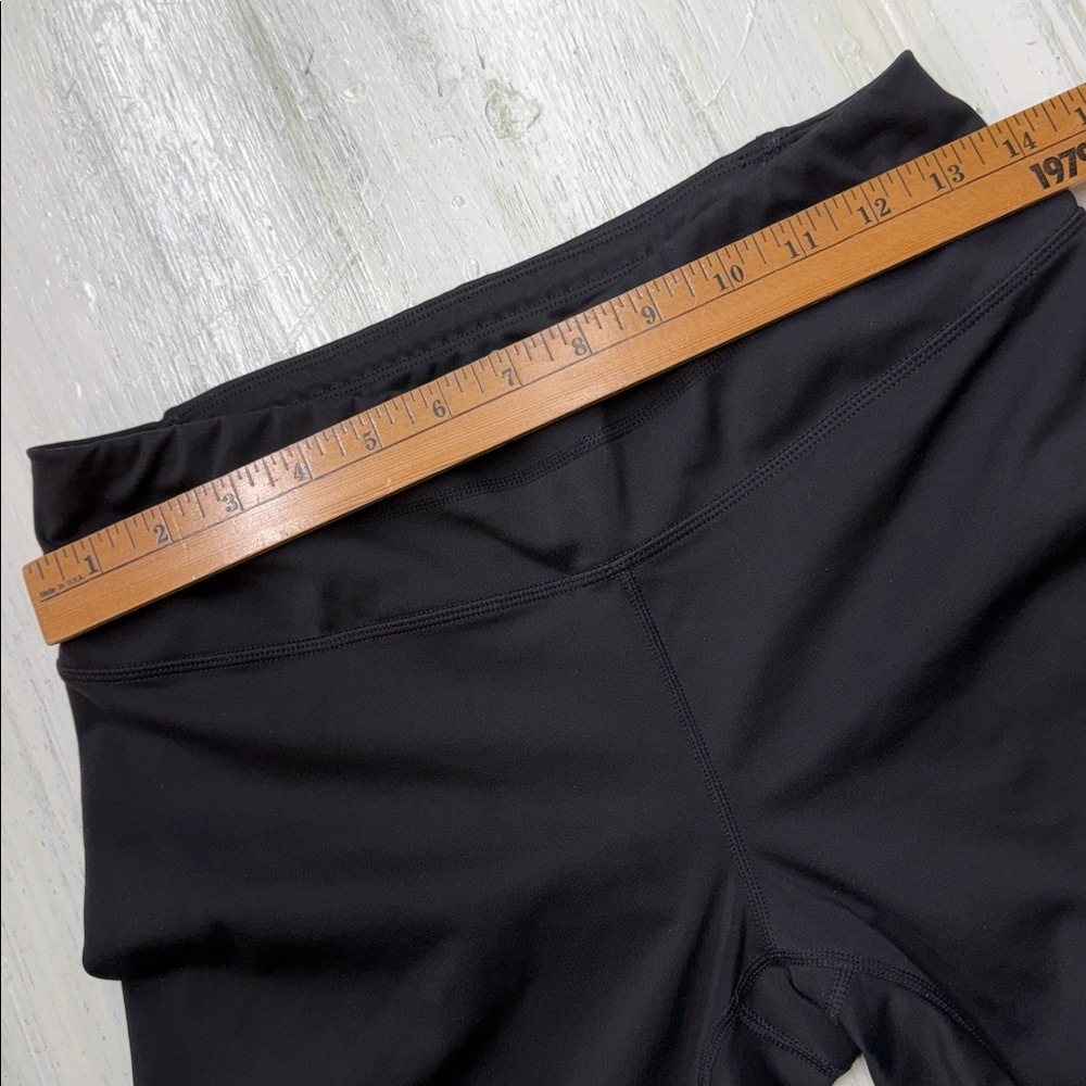 Athleta Asym Mesh Sonar Honeycomb Print Leggings Black Gold Silver Purple Sz M - Picture 6 of 13